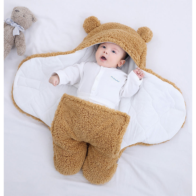 Babysovepose i bamsefôr - Alvastores